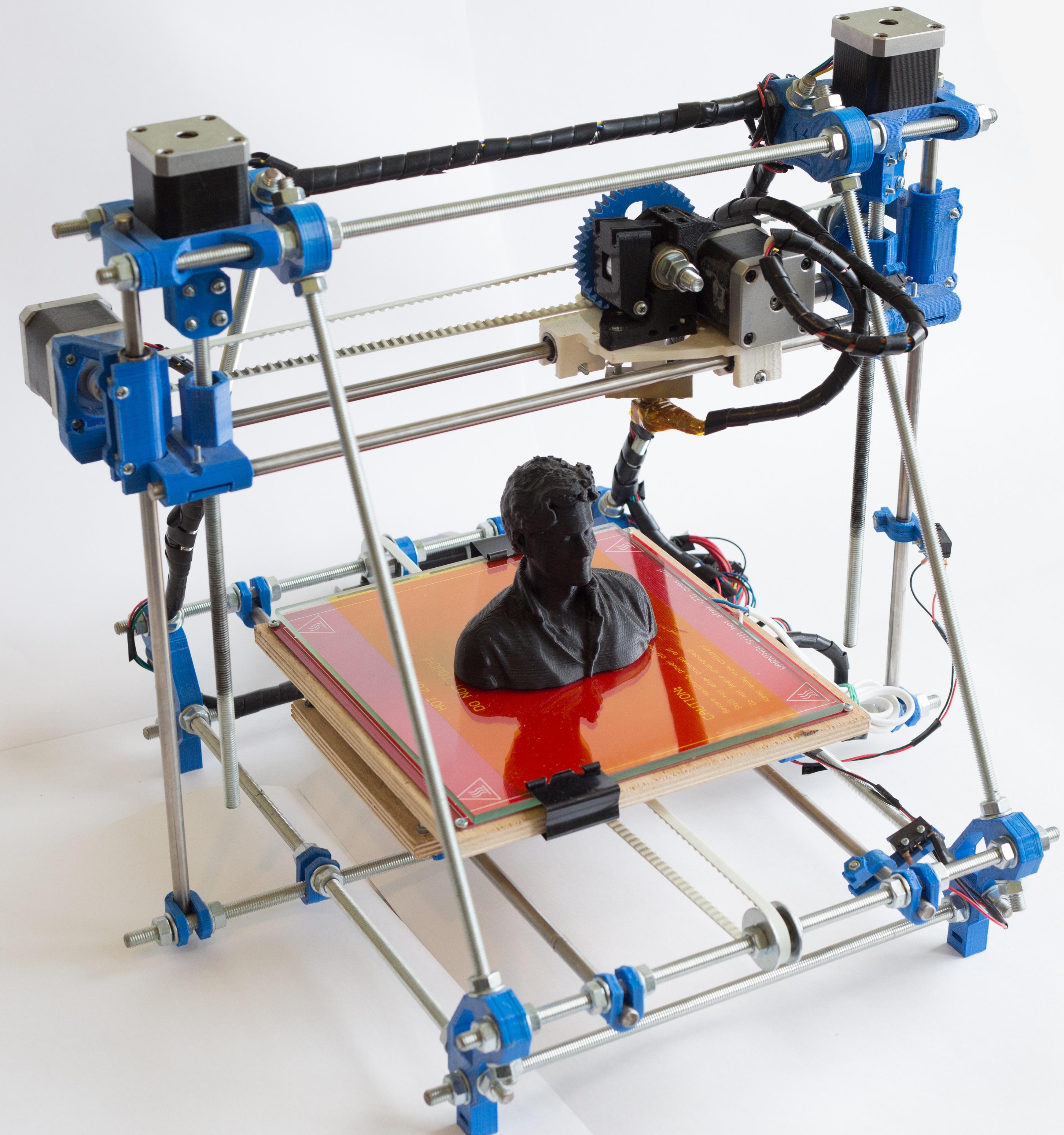 3D-принтер RepRap Prusa Mendel. 