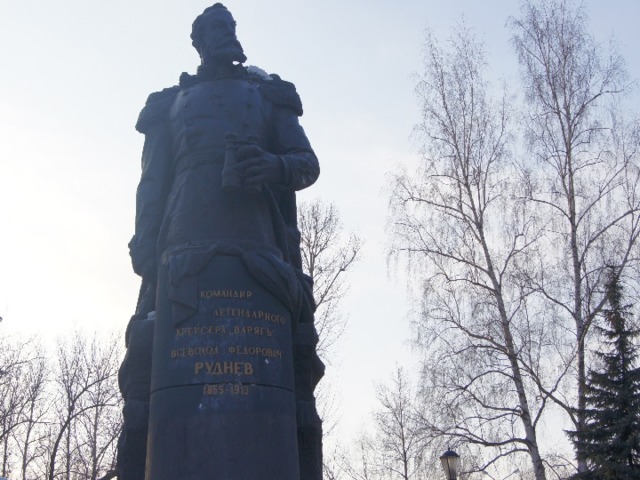 Благодарная память потомков 30 сентября 1956г. в Туле был открыт памятник В.Ф.Рудневу.