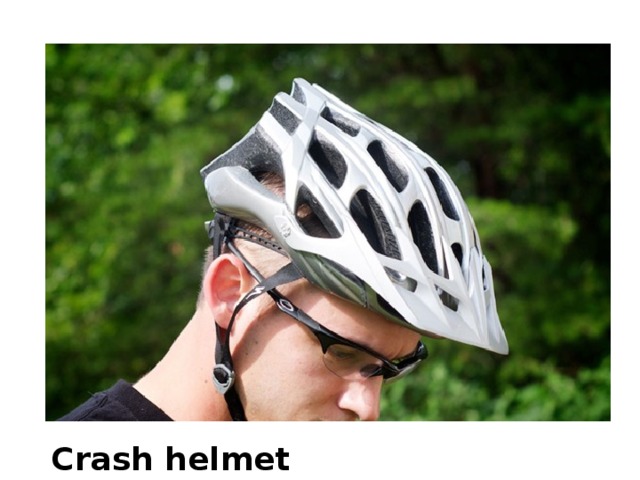 Crash helmet
