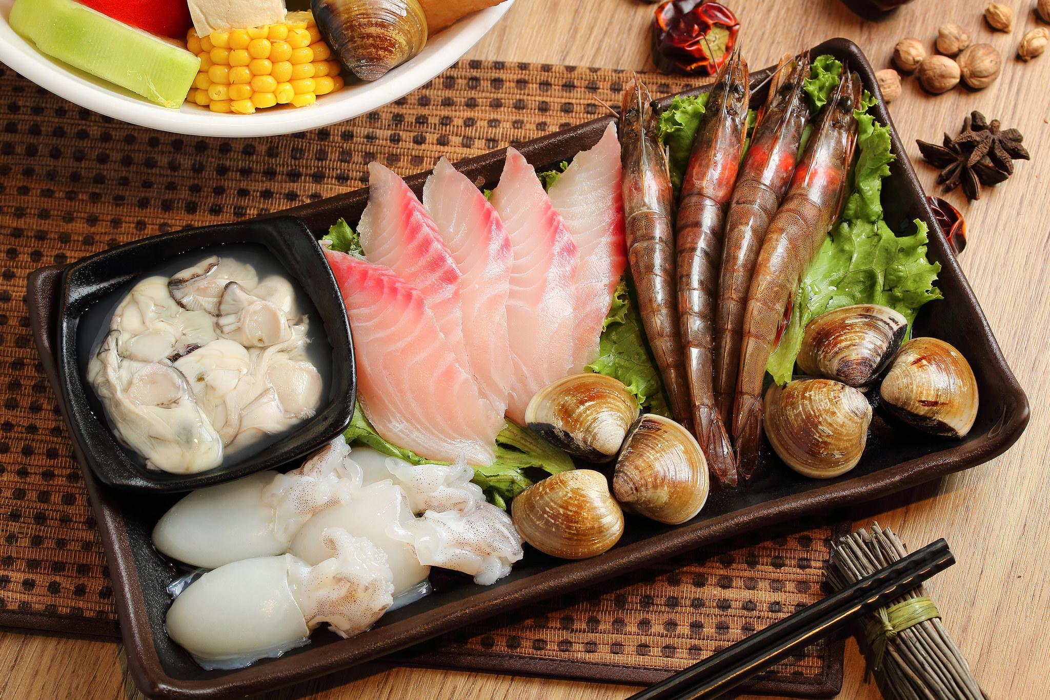 Японский обед. Японская кухня. Японская еда. Японская кухня морепродукты. Японский.
