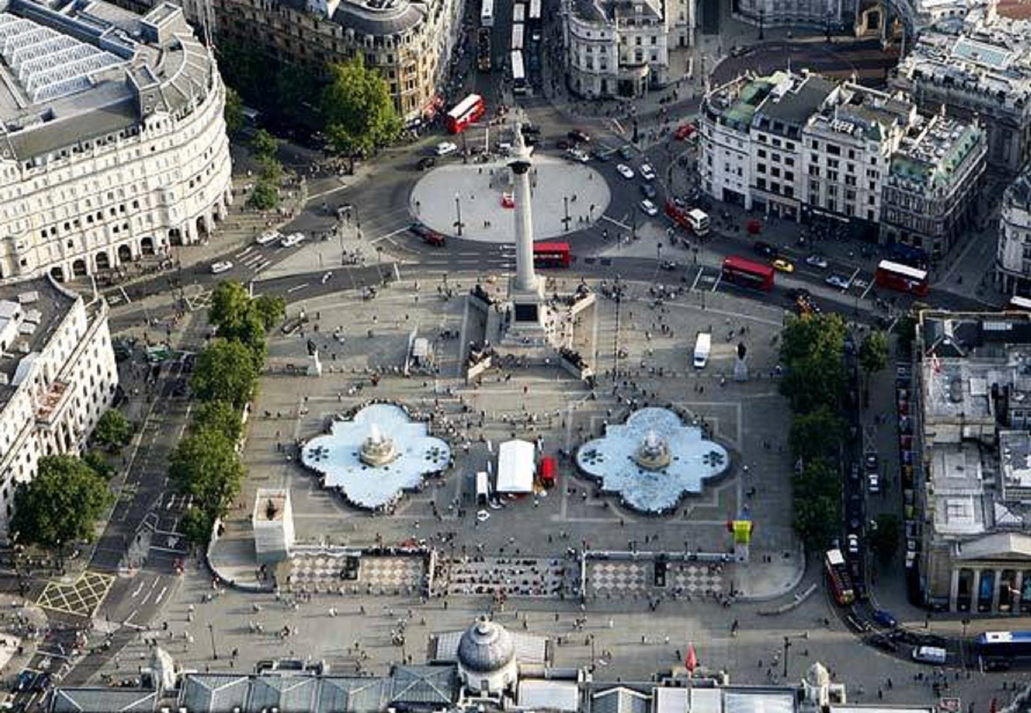 Трафальгарская площадь в Лондоне сверху